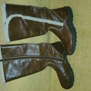 Girls, size 2 M, Nine West boots